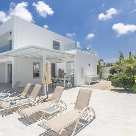 Greco Ccv4, 5 Schlafzimmer Mit Privatem Pool In Zentrum Πρωταράς